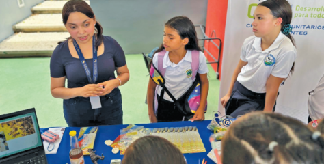 Más de 100 niñas de Guanacaste exploran su futuro en la ciencia y la tecnología